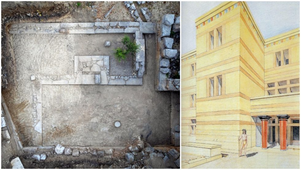 Η είσοδος με τους τέσσερις βωμούς (δεξιά στη φωτογραφία) και ακόμη δύο βωμούς, έναν ορθογώνιο και έναν βαθμιδωτό, εντός της αυλής του ανακτόρου